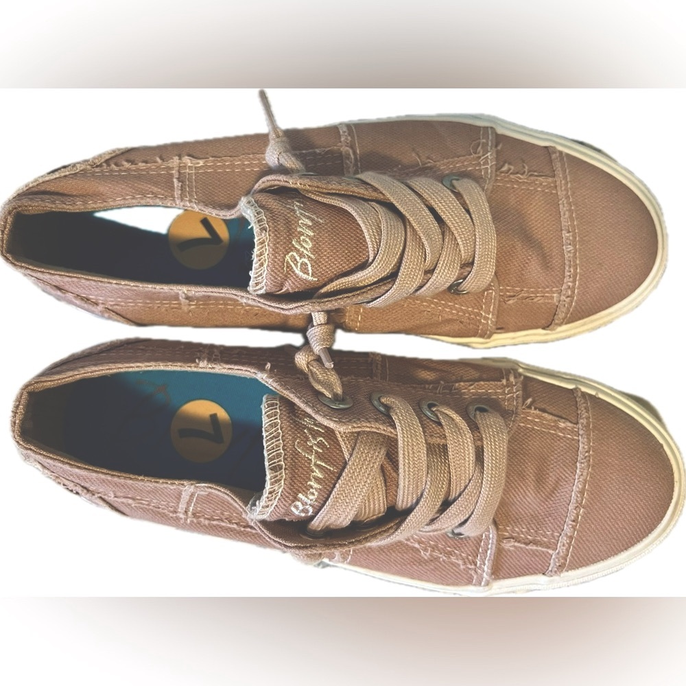 Blowfish Color-Washed Canvas Sneakers-Pink.  Size 7. Never worn.